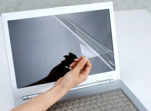 Những lợi ích mà việc dán màn hình laptop mang lại