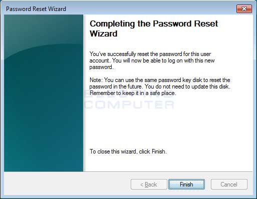chọn Finish để đóng cửa sổ Password Reset Wizard
