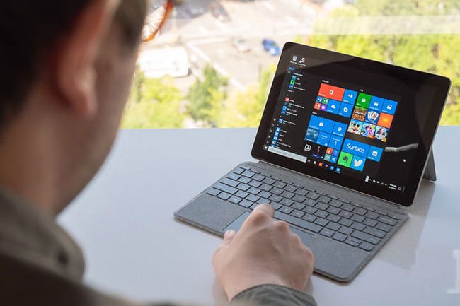 Microsoft Surface Go