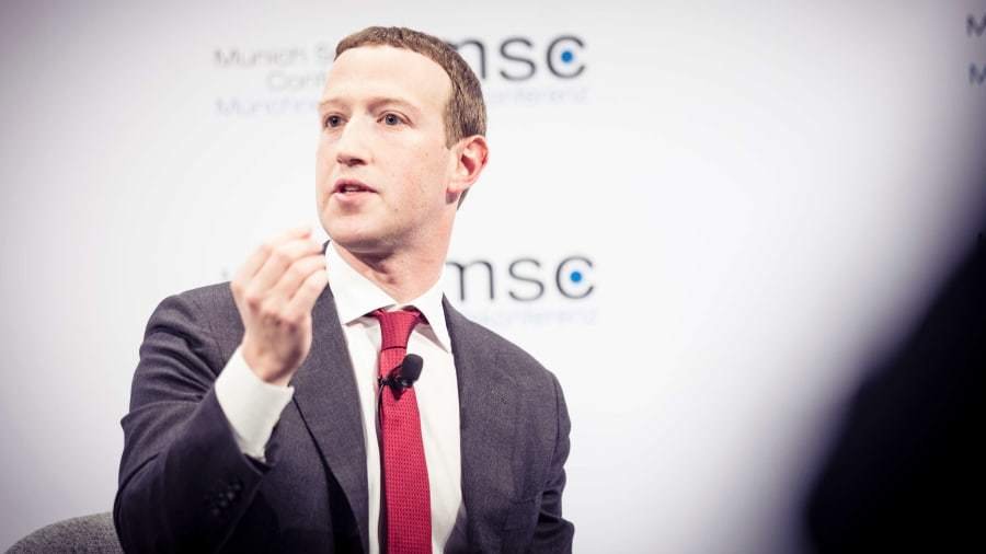 Mark Zuckerberg hứa hẹn thay đổi một số chính sách Facebook