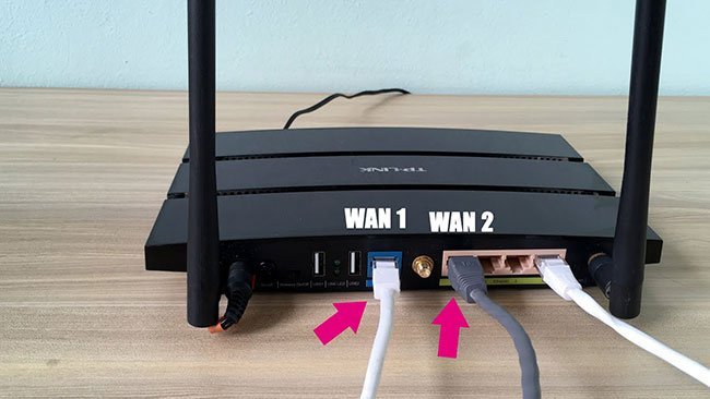Cổng WAN của router có phải kết nối với máy tính không?