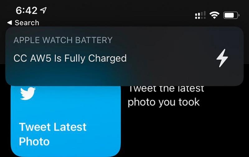 iOS 14 sẽ thông báo cho người dùng nếu Apple Watch đã sạc đầy pin