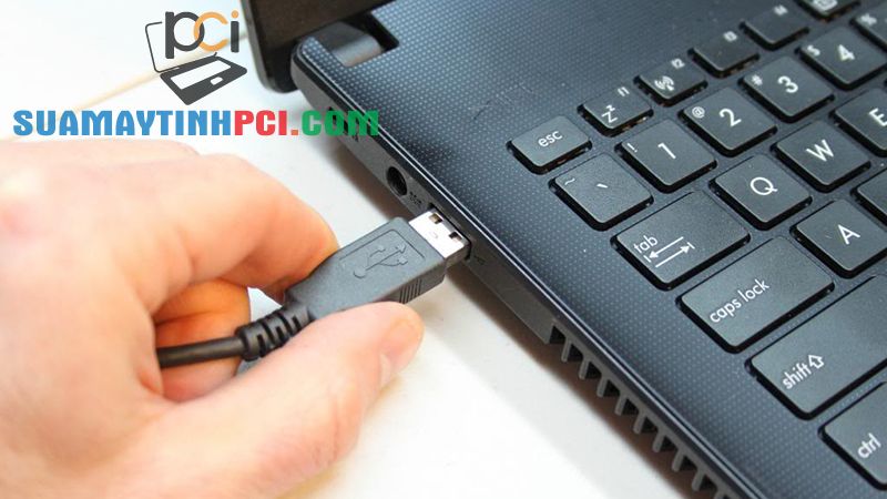 Lỗi USB không hiện file - Nguyên nhân và cách khắc phục đơn giản - Tin Công Nghệ