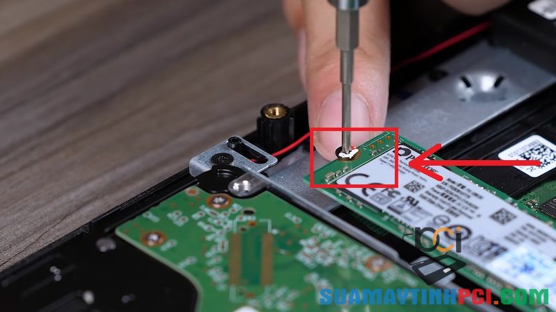 Hướng dẫn tháo lắp, thay ổ cứng SSD cho laptop tại nhà thành công - Tin Công Nghệ