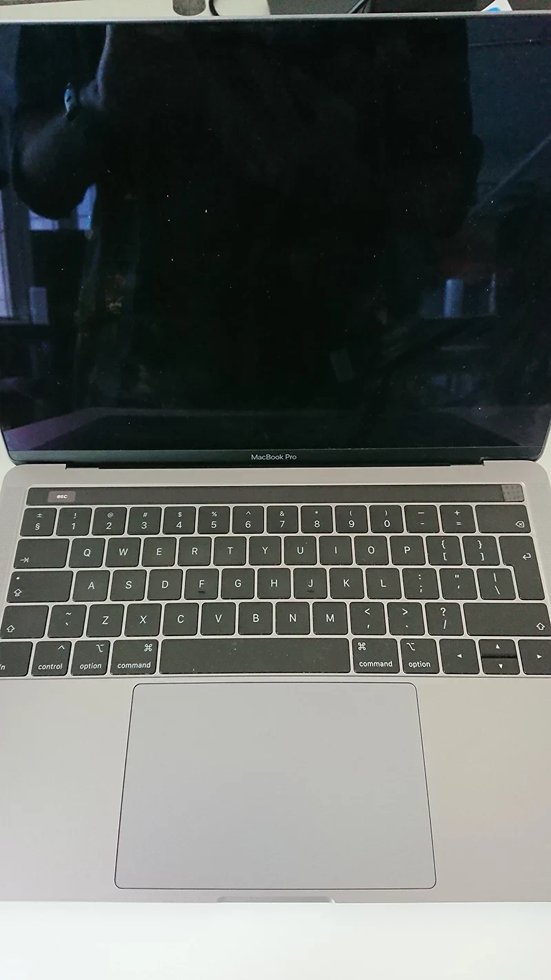 Dịch Vụ Sửa Chữa Macbook Không Lên Nguồn - Sập NguồnTại Công Ty PCI