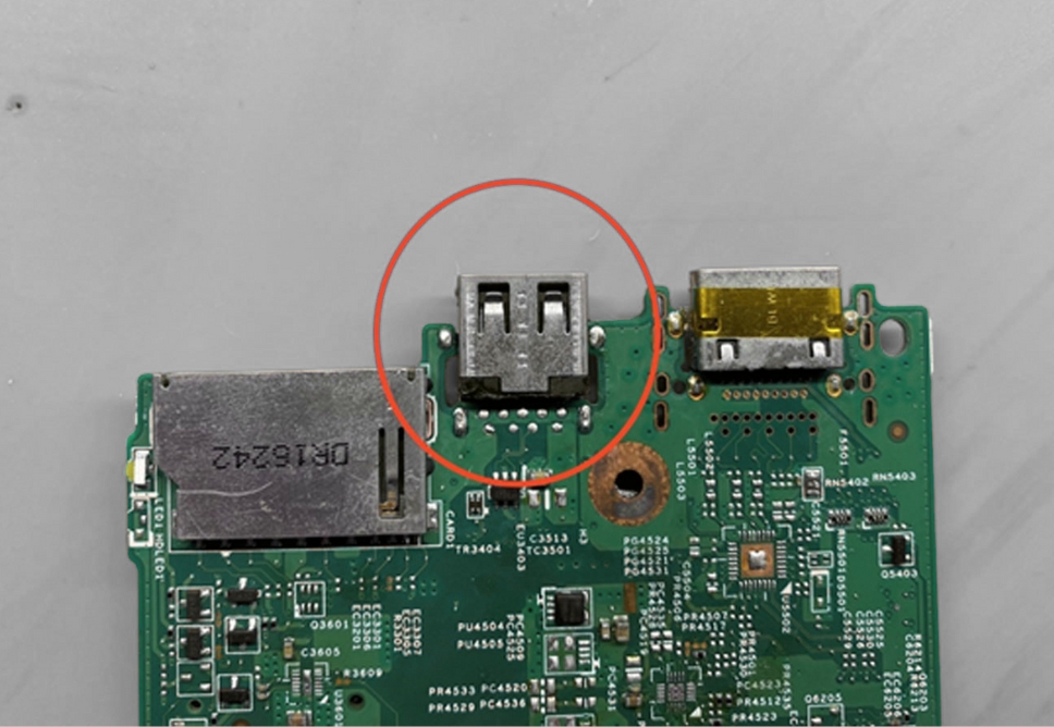 Sửa Surface Không Nhận USB Tận Nơi