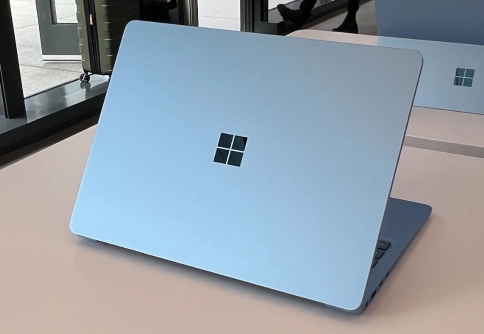 Sửa Surface Quận 7 – Sửa Lấy Liền, Tận Nhà