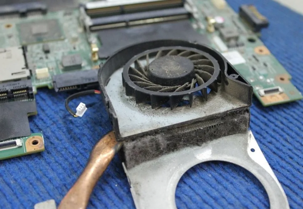 Vệ Sinh Laptop Quận Thủ Đức