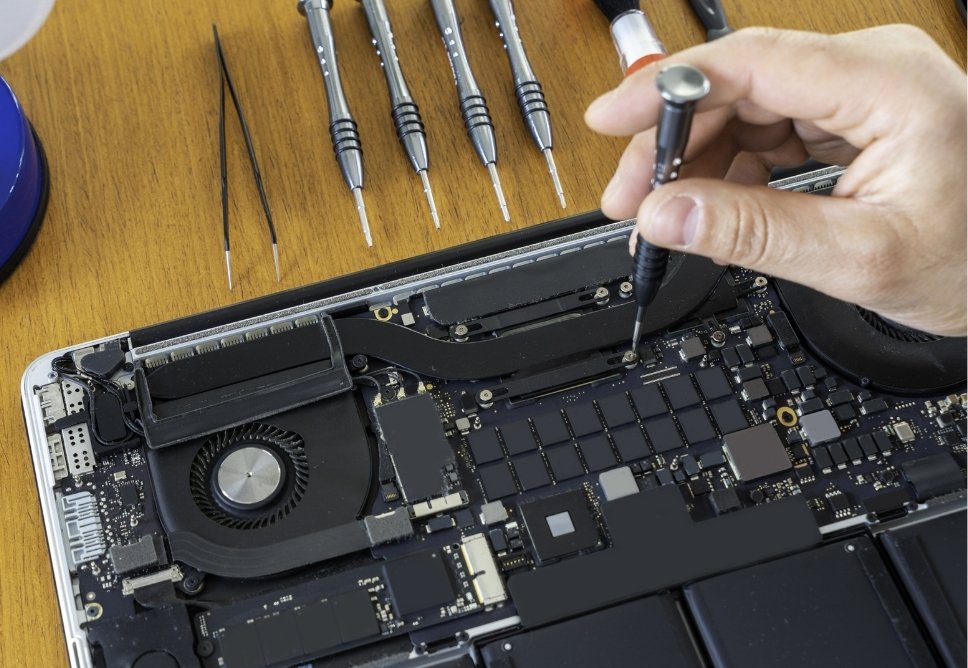 Sửa Máy Tính Bị Treo Quận 1 - Tận Nơi, Uy Tín