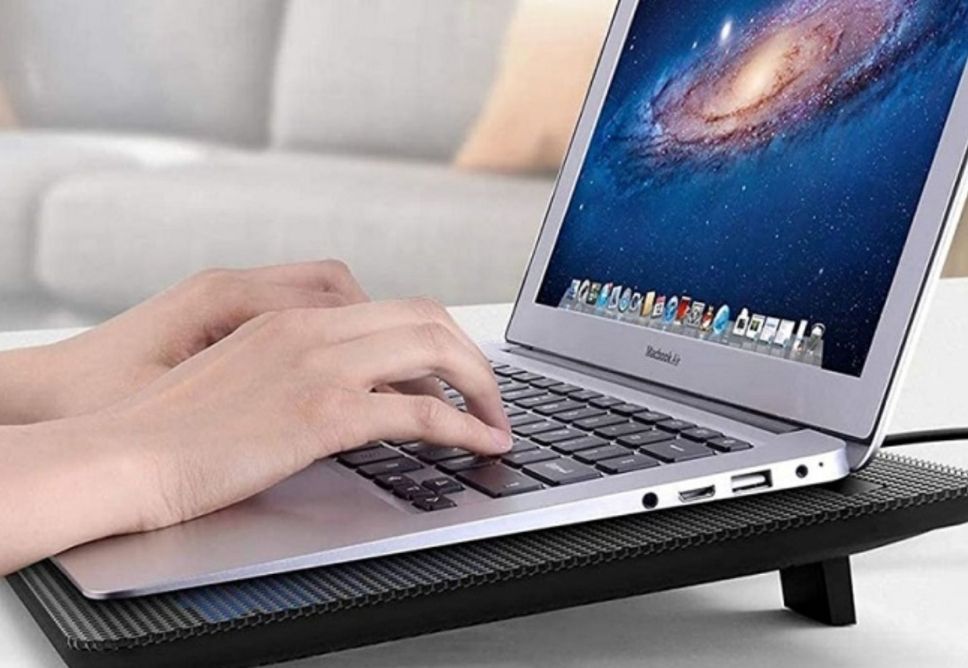 Sửa Máy Tính Bị Nóng Quận 3 Lấy Ngay