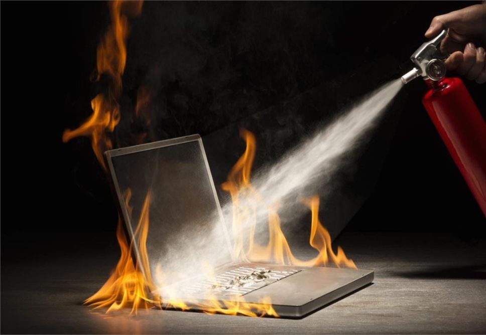 Sửa Máy Tính Bị Nóng Quận 3 Lấy Ngay