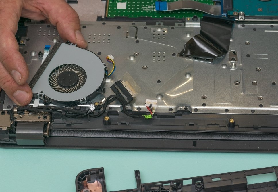 Sửa Máy Tính Bị Nóng Quận 4 Giá Rẻ, Gần Đây