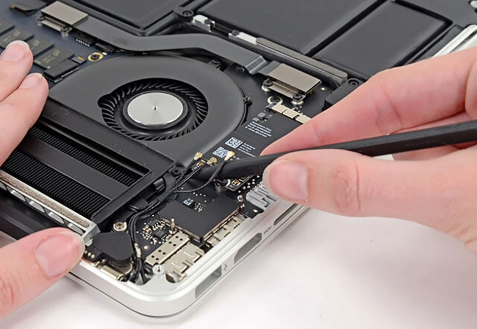 Thay Quạt Laptop Chính Hãng Tại Bình Thạnh