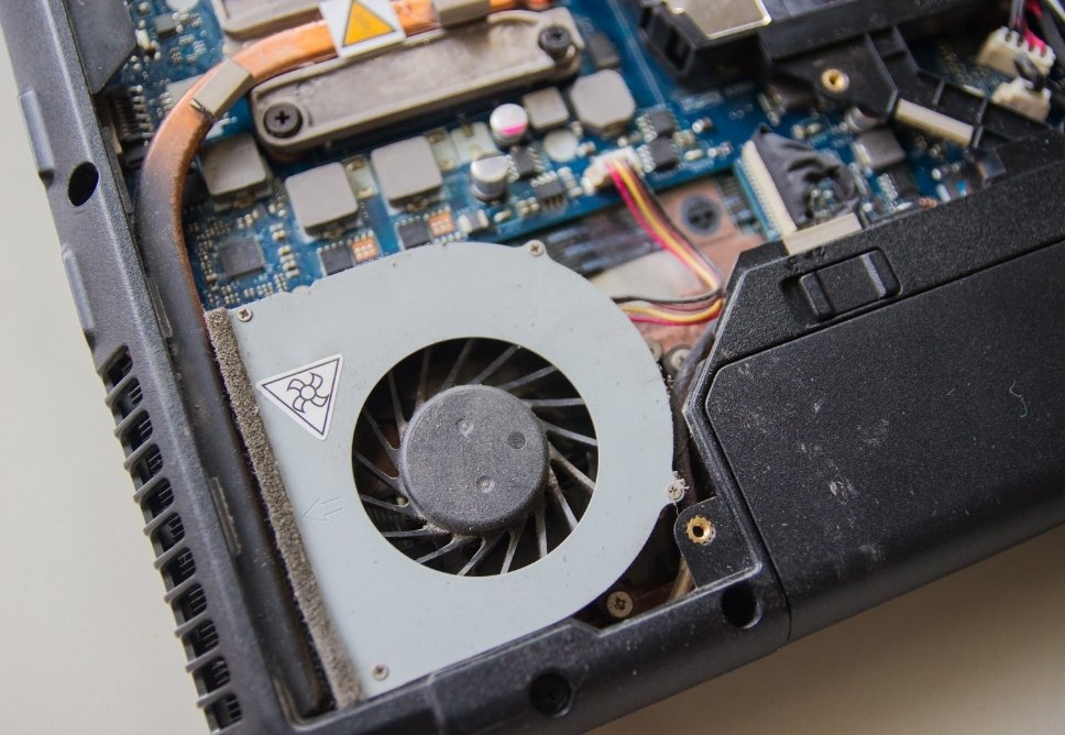 Thay Quạt Laptop Quận Bình Tân Uy Tín