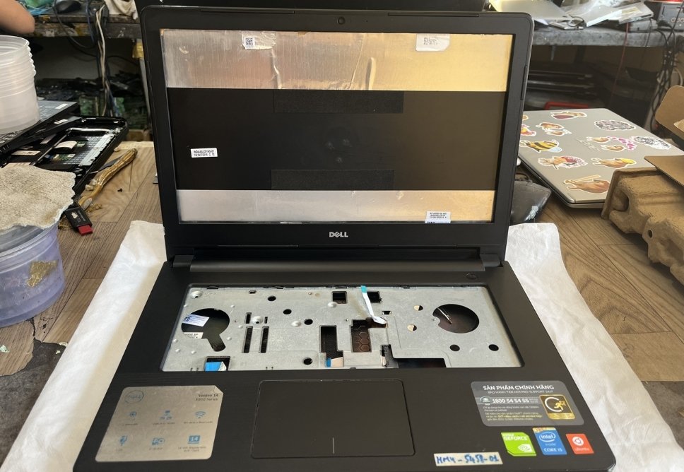 Thay Vỏ Laptop Chính Hãng Tại Quận Phú Nhuận