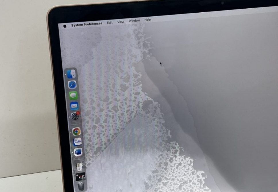 Thay Màn Hình Macbook Quận Tân Bình Tận Nơi