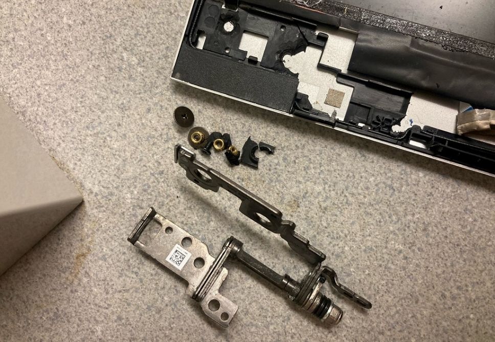 Thay Bản Lề Macbook Quận Bình Tân Nhanh Chóng