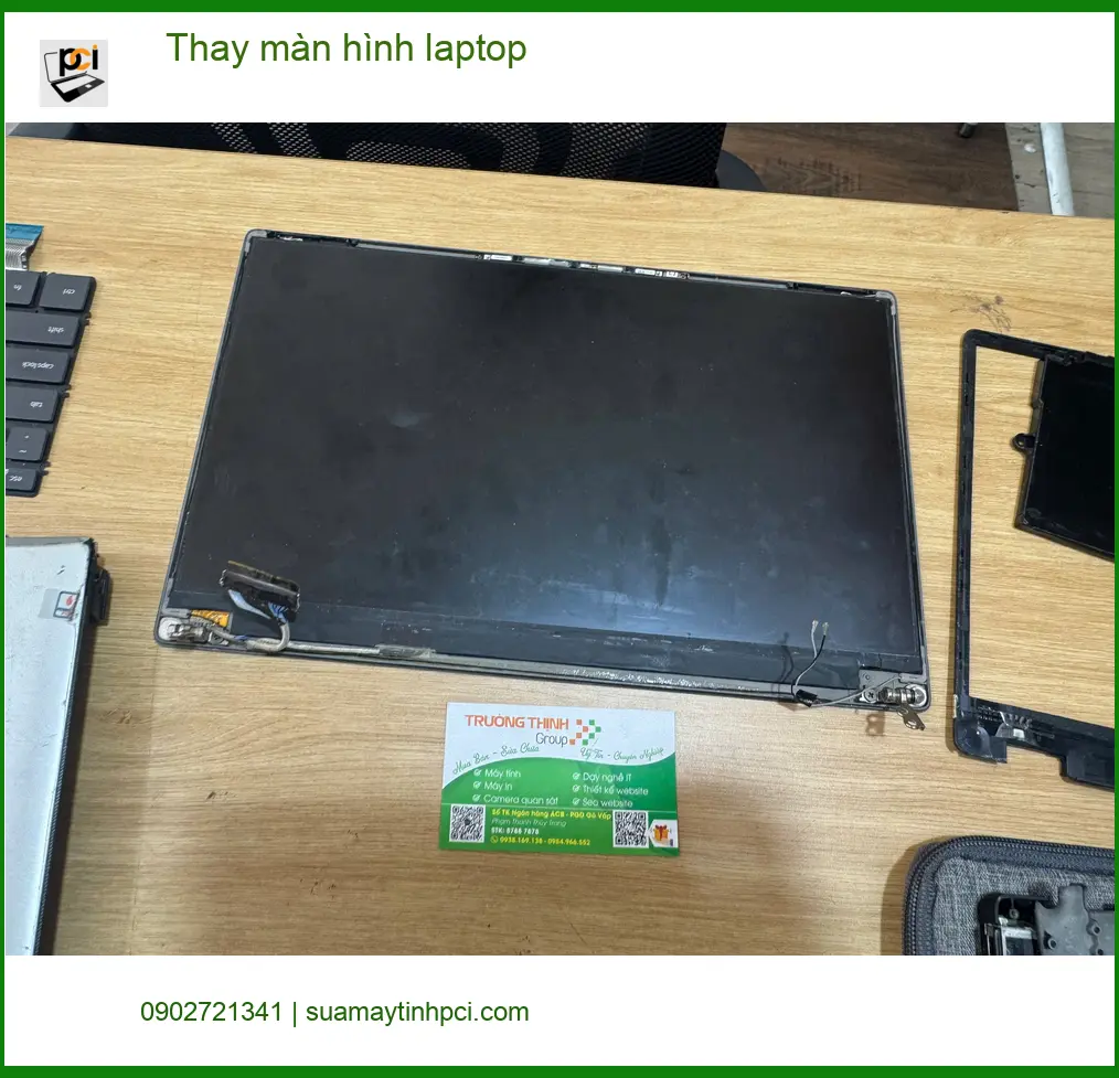 Cô Ngọc họa sĩ tìm tiệm thay màn hình laptop Quận Tân Bình uy tín