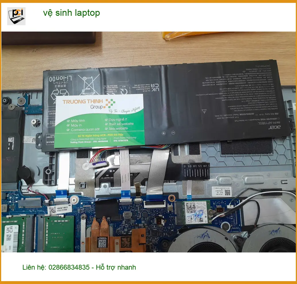Chị Nguyệt nhân viên thiết kế review vệ sinh laptop Quận Thủ Đức