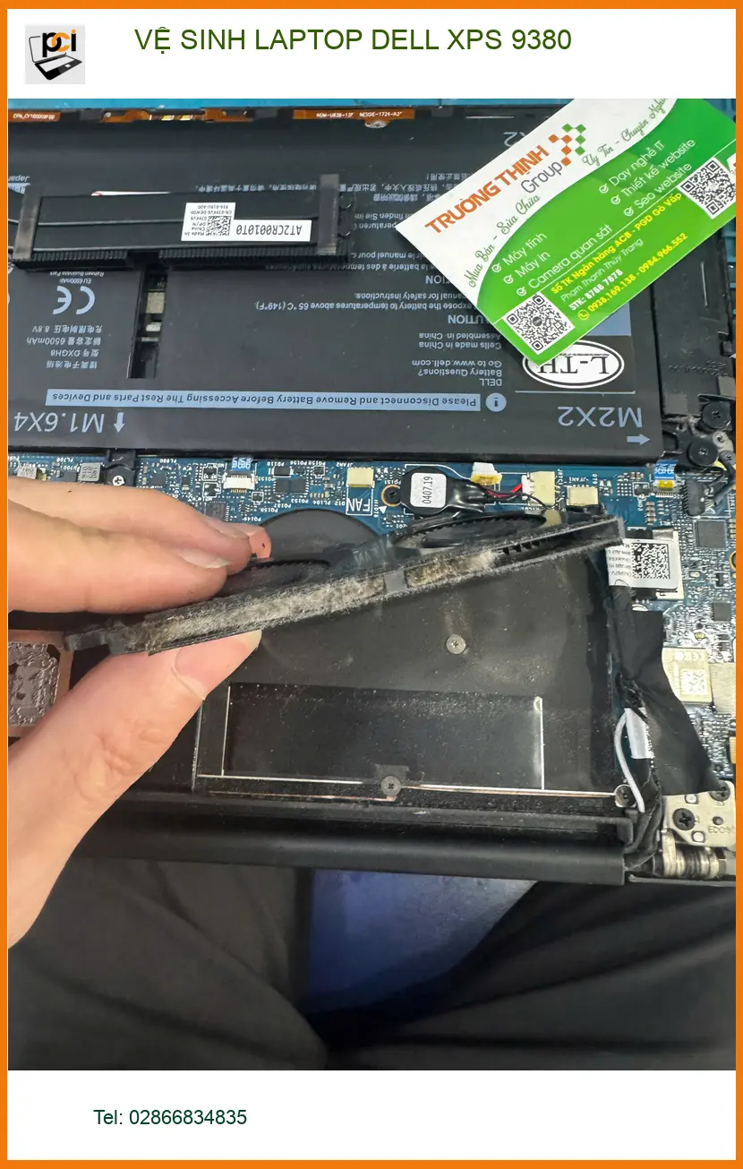 Anh Tùng tìm dịch vụ vệ sinh Laptop Dell XPS 9380 Quận 10 uy tín ảnh thực tế 1