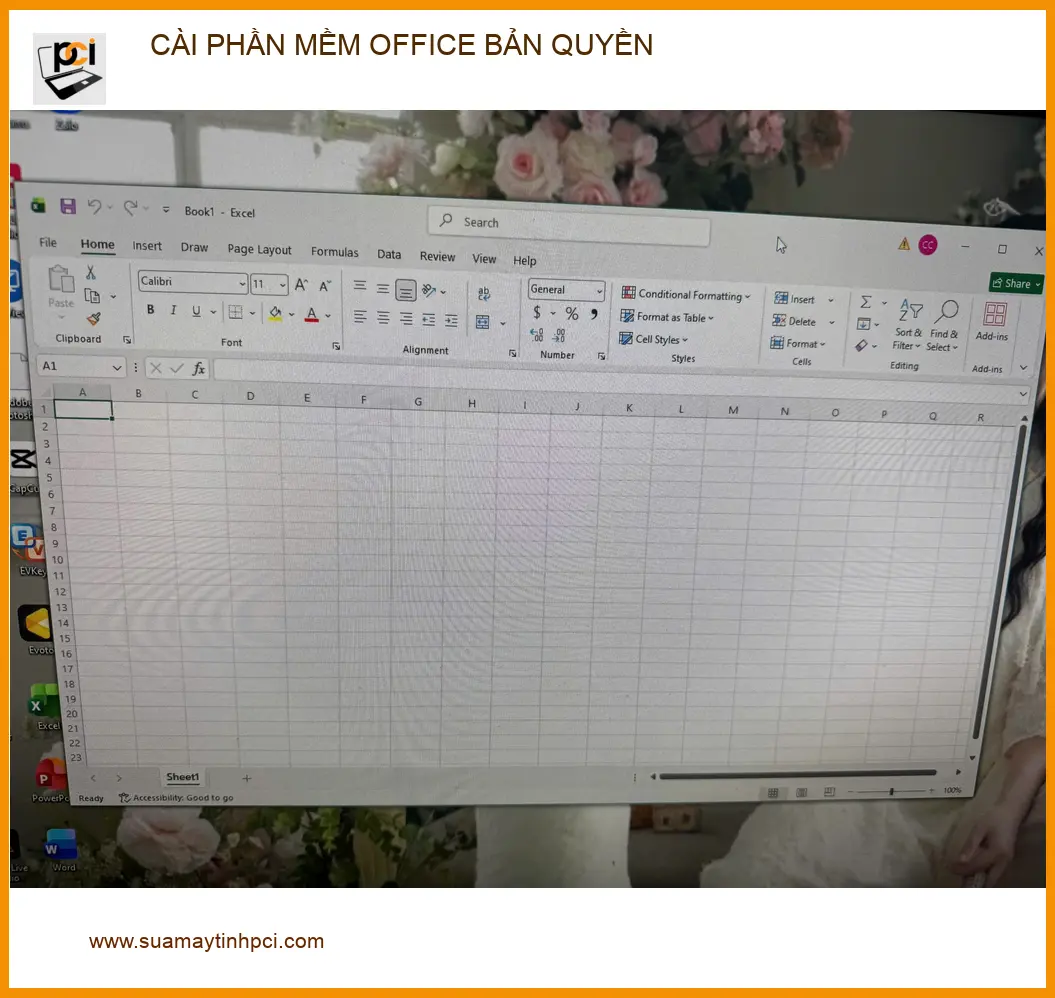Anh Khang nhân viên văn phòng cần cài Office bản quyền Quận Tân Bình