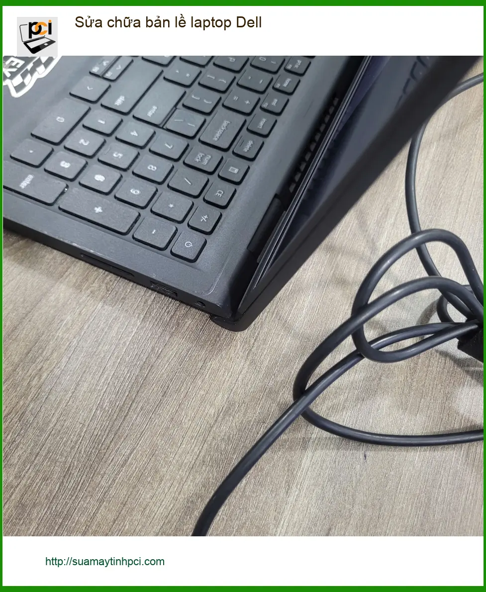 Chị Minh designer sửa bản lề laptop Dell Quận Tân Bình lấy liền