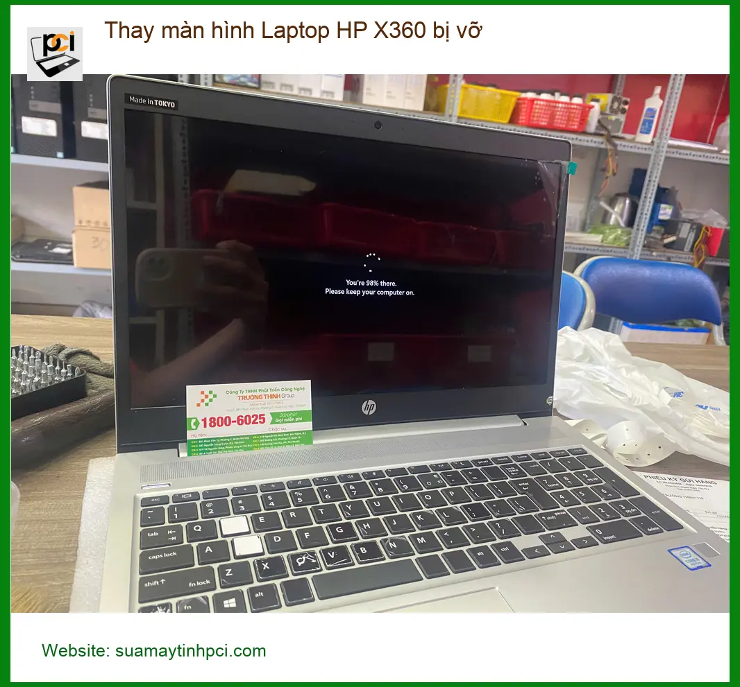 Anh Nhật chuyên viên marketing thay màn hình Laptop HP X360 bị vỡ Quận 7 lấy liền