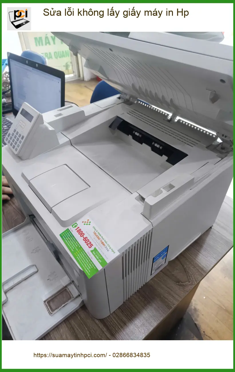 Bác Tấn chủ tiệm photocopy Quận Tân Phú và lỗi máy in Hp không lấy giấy ảnh thực tế 1