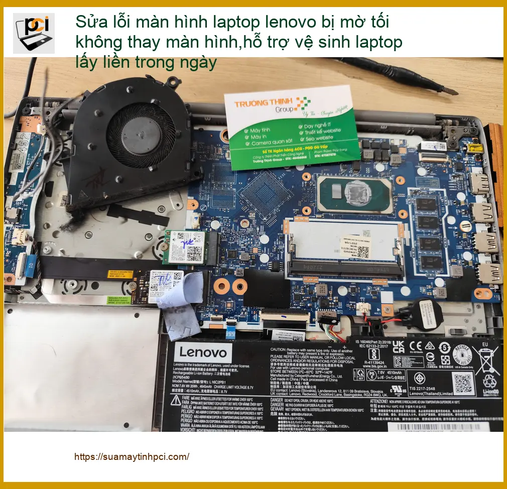 Chú Thọ sửa màn laptop Lenovo mờ tối không thay, vệ sinh liền Q.Phú Nhuận