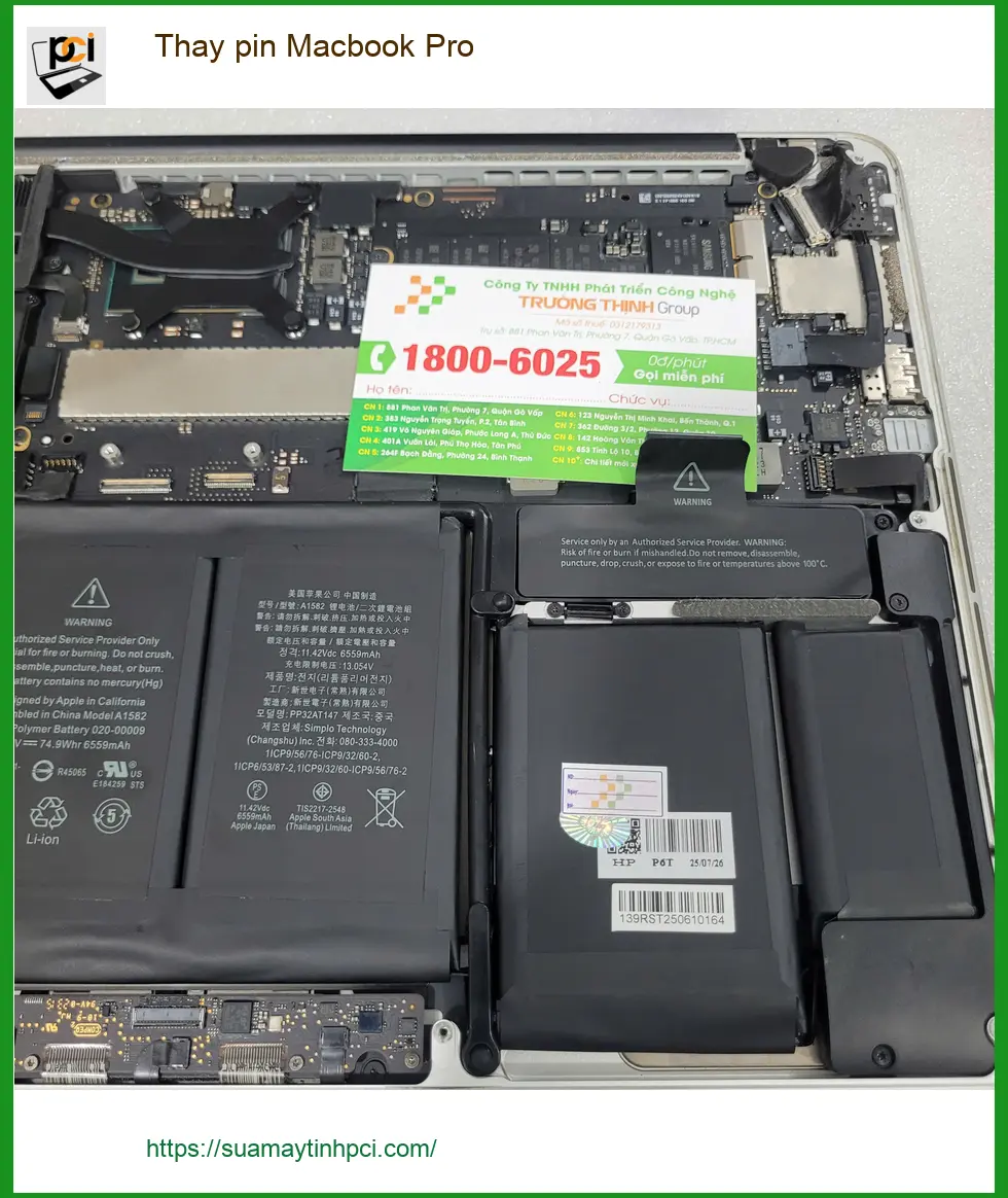 Cửa hàng thay pin Macbook Pro Quận Tân Bình lấy ngay - Chị Trúc chạy deadline ảnh thực tế 1