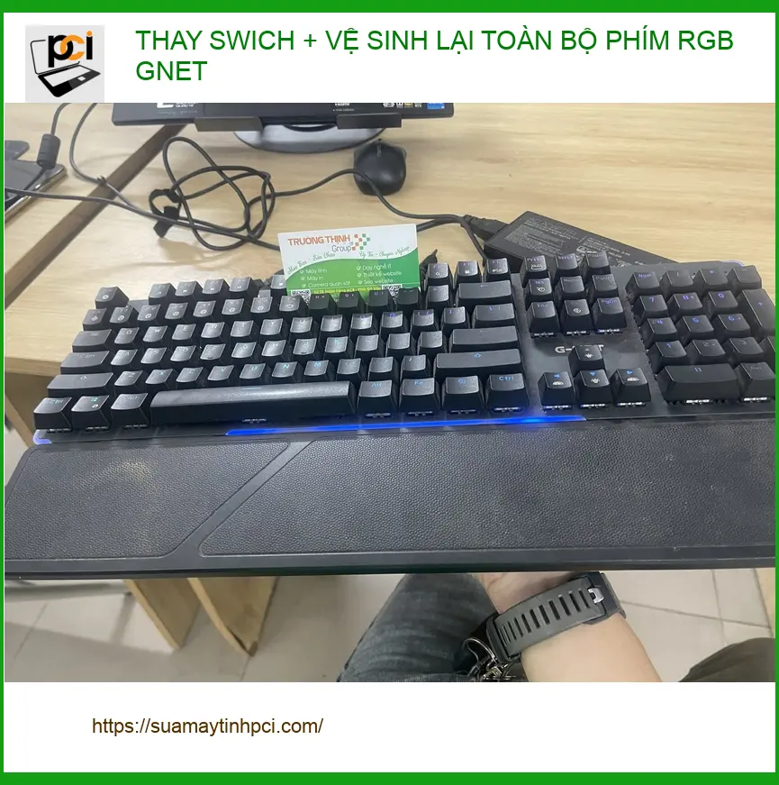 Anh Tùng tìm chỗ Thay Switch, vệ sinh phím GNET Quận Phú Nhuận ảnh thực tế 1