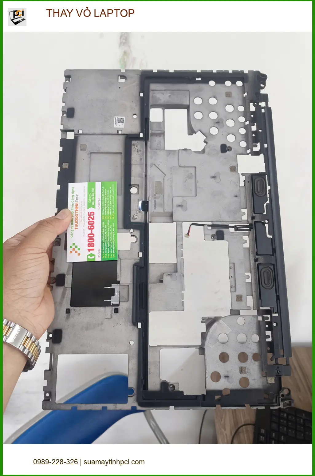 Anh Quang nhà thiết kế tìm nơi Thay VỎ LAPTOP Quận Gò Vấp uy tín