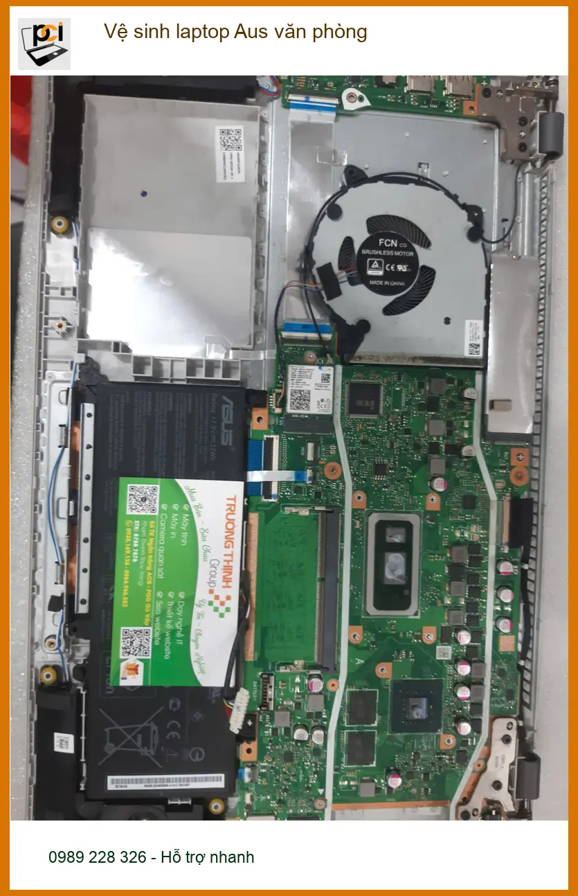 Chị Diễm nhân viên văn phòng Quận Tân Bình cần vệ sinh laptop Aus ảnh thực tế 2