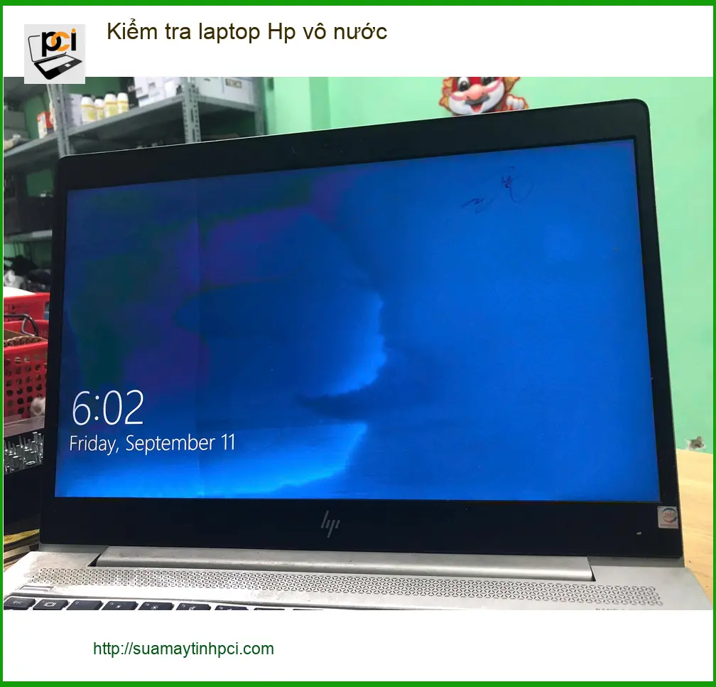 Anh Kiên lập trình viên tìm trung tâm kiểm tra laptop Hp vô nước Quận Bình Tân